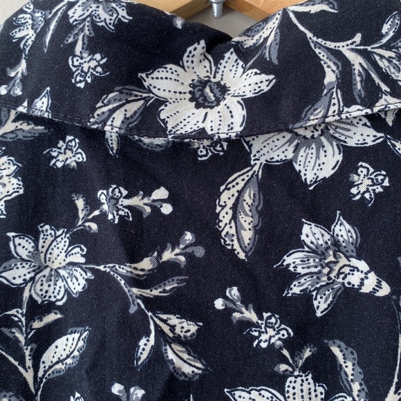 Time and Tru Flutter Sleeve Cotton Blend Dress - Picture 7 of 12